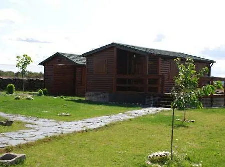 Kamp alanı La Facera, De Madera *